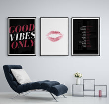 Load image into Gallery viewer, GALLERY WALL 16