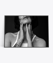 Load image into Gallery viewer, LIPS B&W