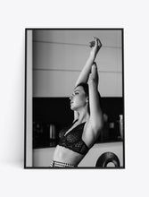 Load image into Gallery viewer, WONDERFUL GIRL